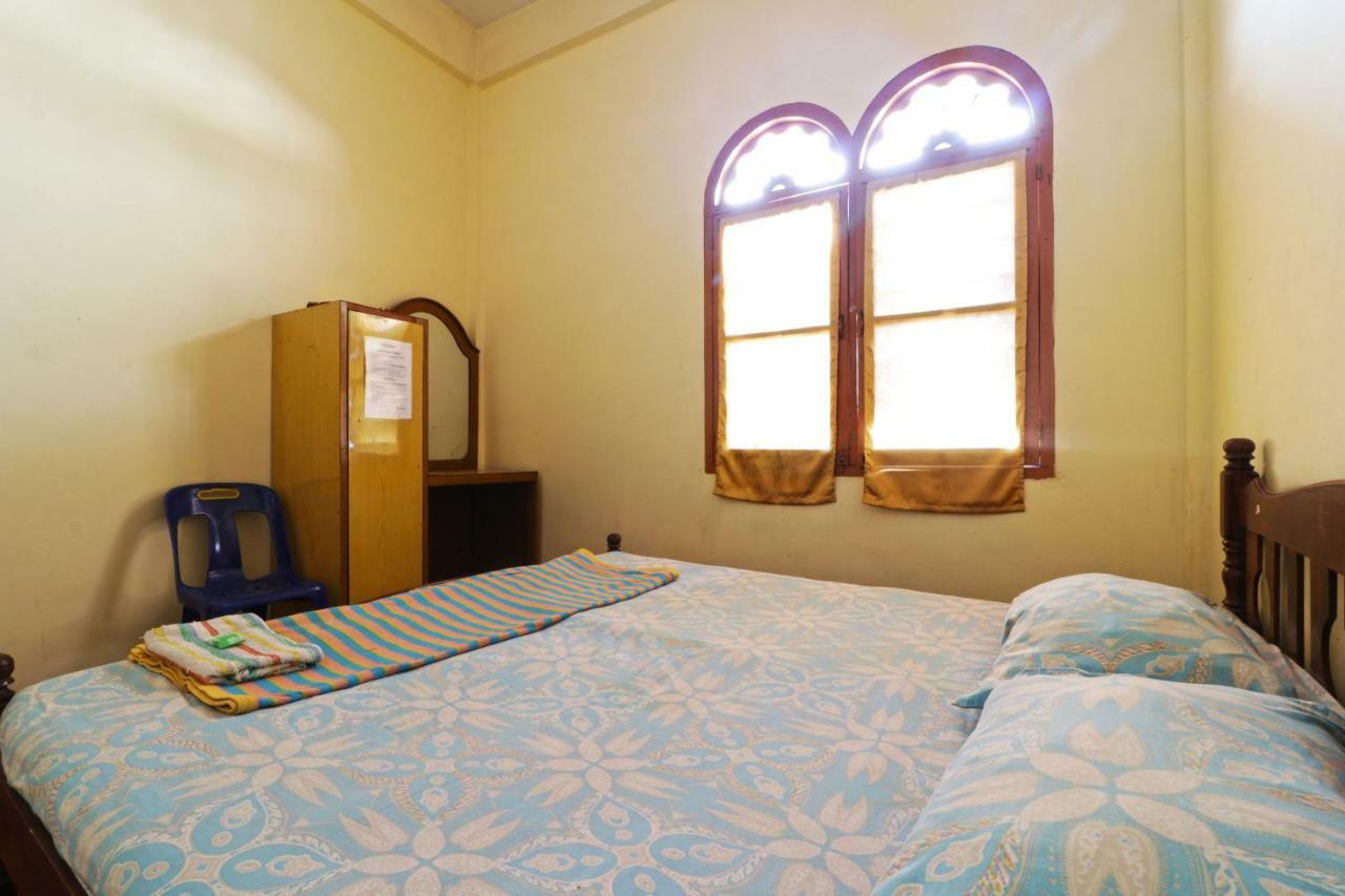 מלון מדאן Wisma Yuli Syariah מראה חיצוני תמונה