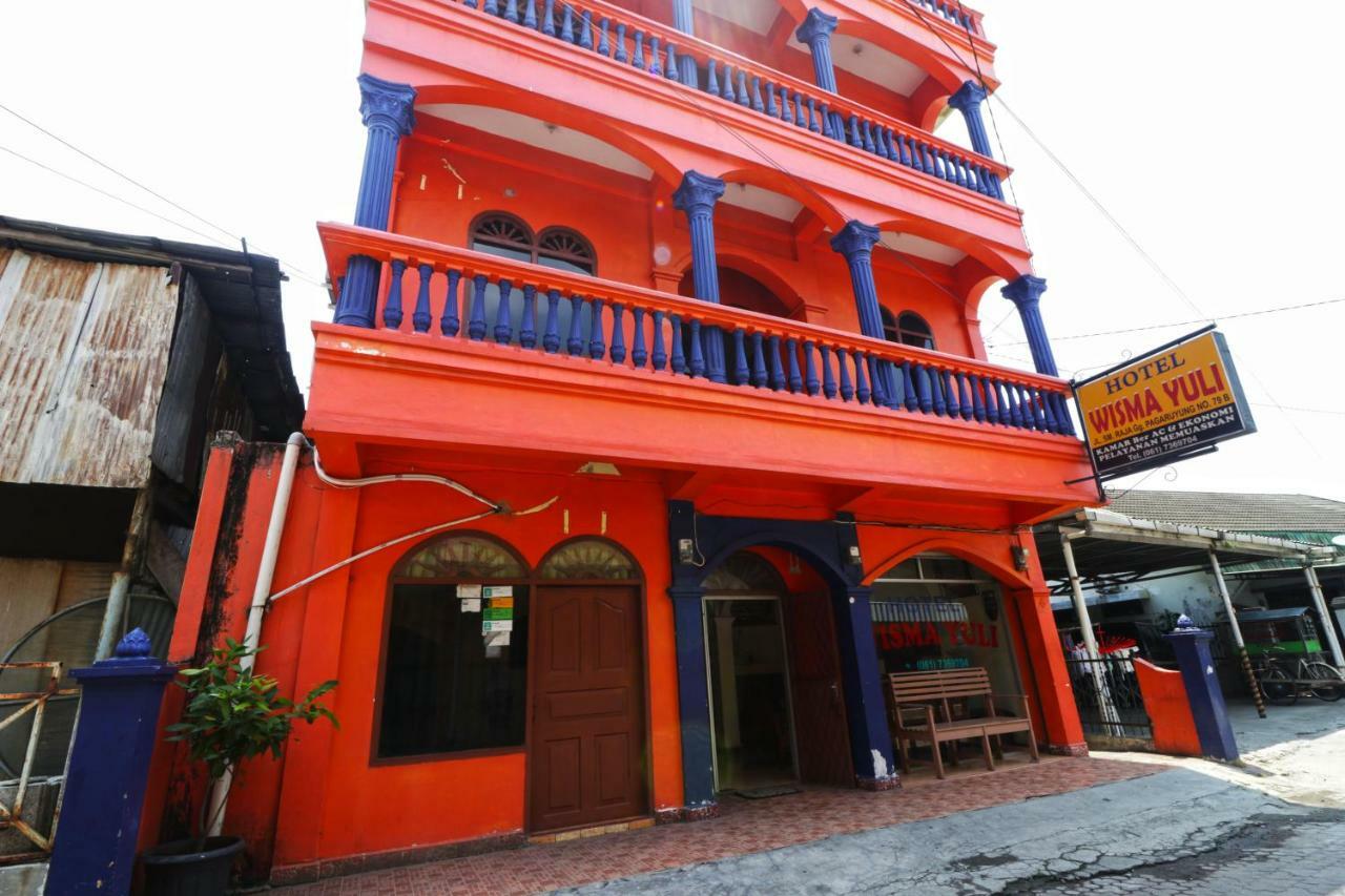 מלון מדאן Wisma Yuli Syariah מראה חיצוני תמונה