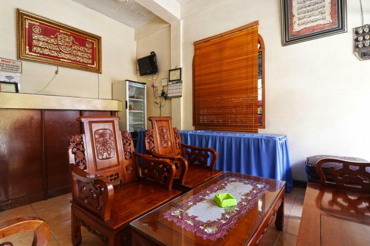 מלון מדאן Wisma Yuli Syariah מראה חיצוני תמונה
